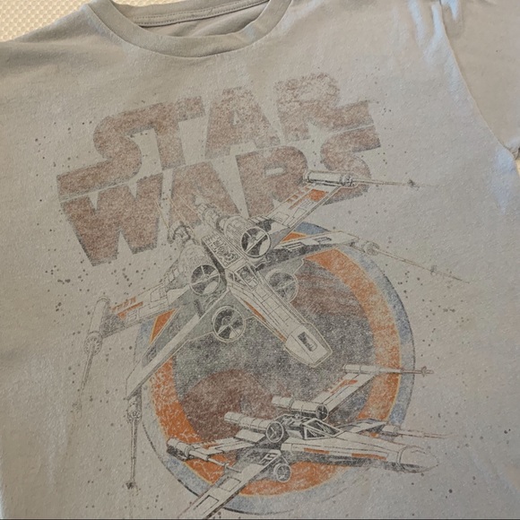 ✅ Star Wars Gray Distressed Graphic Tee - Picture 3 of 4